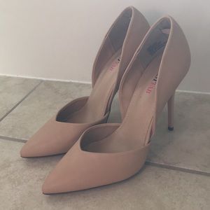 Just Fab Nude Pumps- size 9